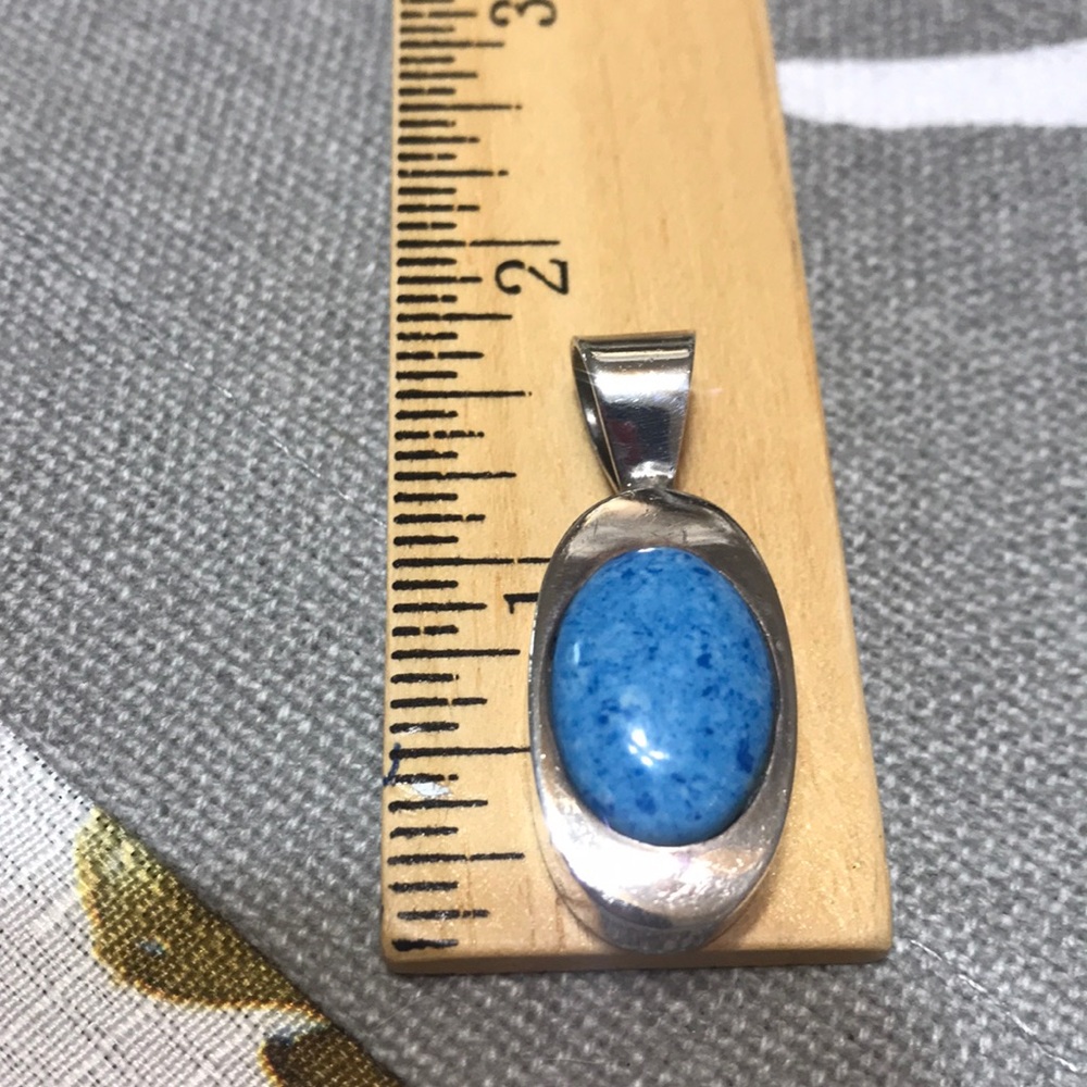 Turquoise Pendant - Picture 2 of 4
